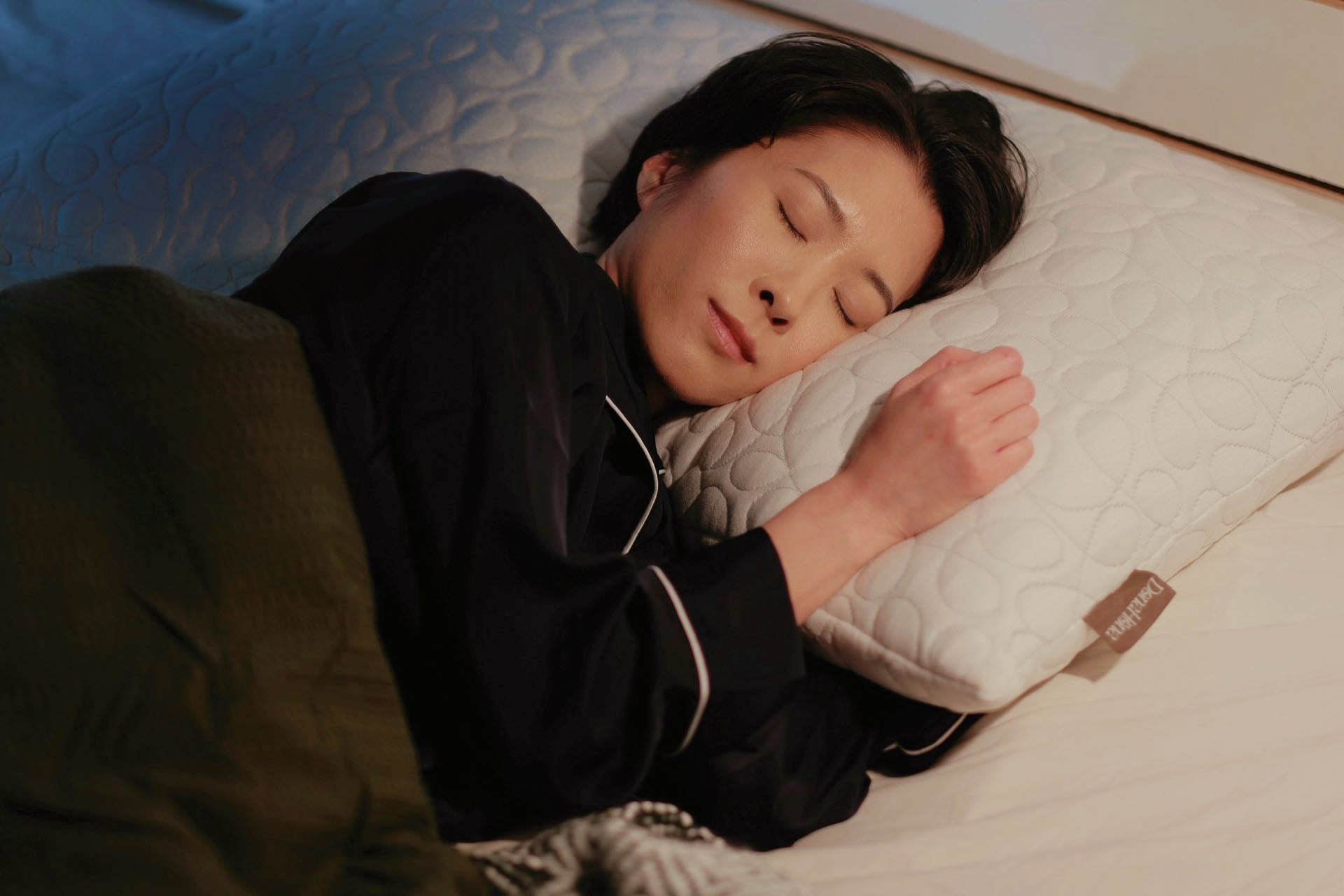 Adjustable Memory Foam Pillow - Titan