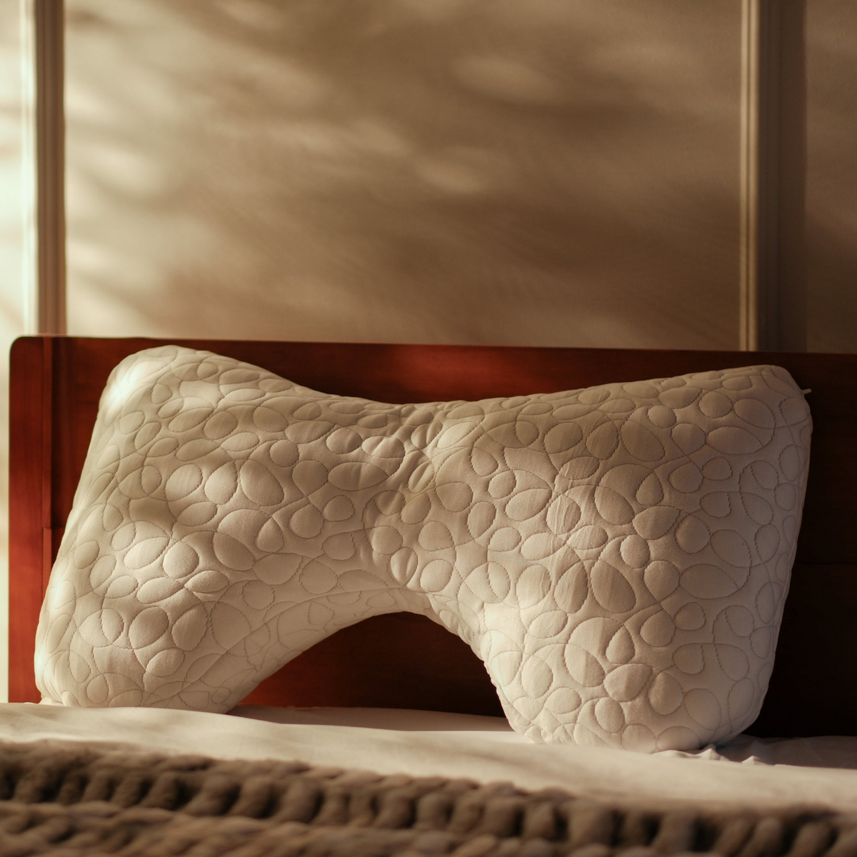 Donama Series: Cervical Pillow by Donahöna for Neck Pain & Side Sleepe