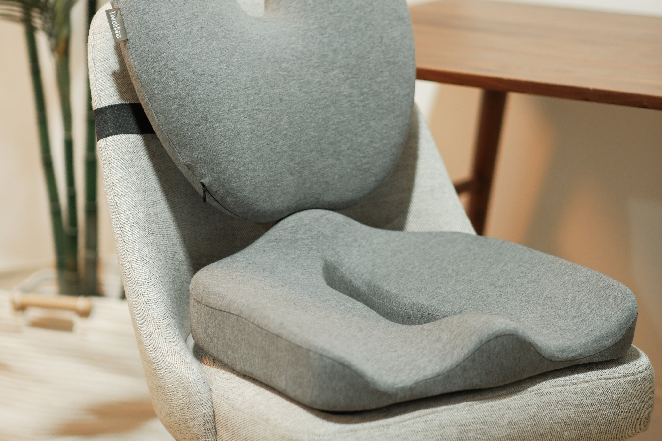 Cushion,chair cushions,seat cushion,seat cushions,memory foam cushion, supportive cushion,donama cushion,donahona cushion,back pillow,